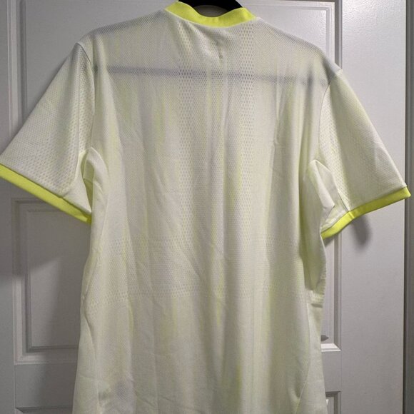 Nike Men’s Dri-FIT Shirt — White with Lime Green Details | Size L (Worn Once) - Picture 7 of 7